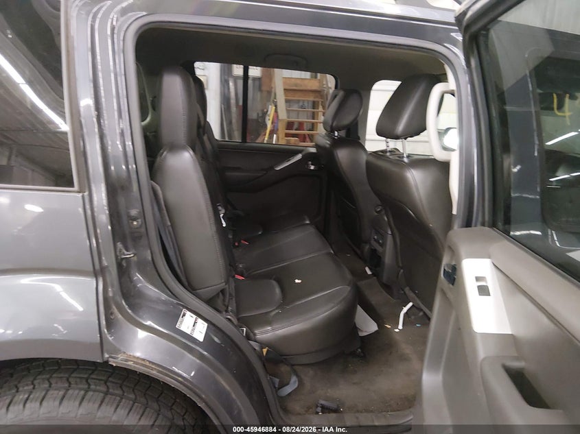 2012 NISSAN PATHFINDER auction photo 8