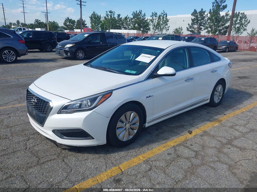 2016 HYUNDAI SONATA HYBRID auction photo 2