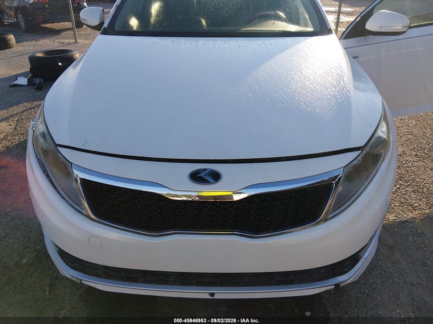 2013 KIA OPTIMA HYBRID auction photo 6