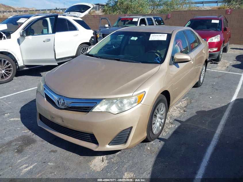 2012 Toyota Camry, Удар сзади, IAAI, VIN 4T1BF1FK7CU077169 — фото 2