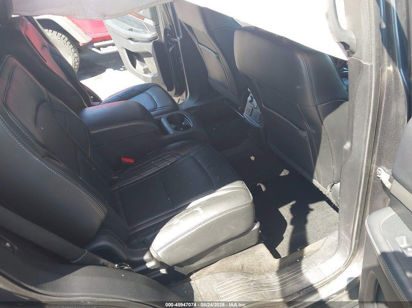 2017 FORD EXPLORER auction photo 8