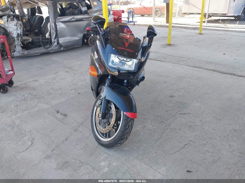1992 KAWASAKI ZX1100 auction photo 5