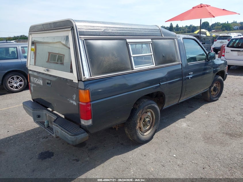 1993 NISSAN TRUCK auction photo 4