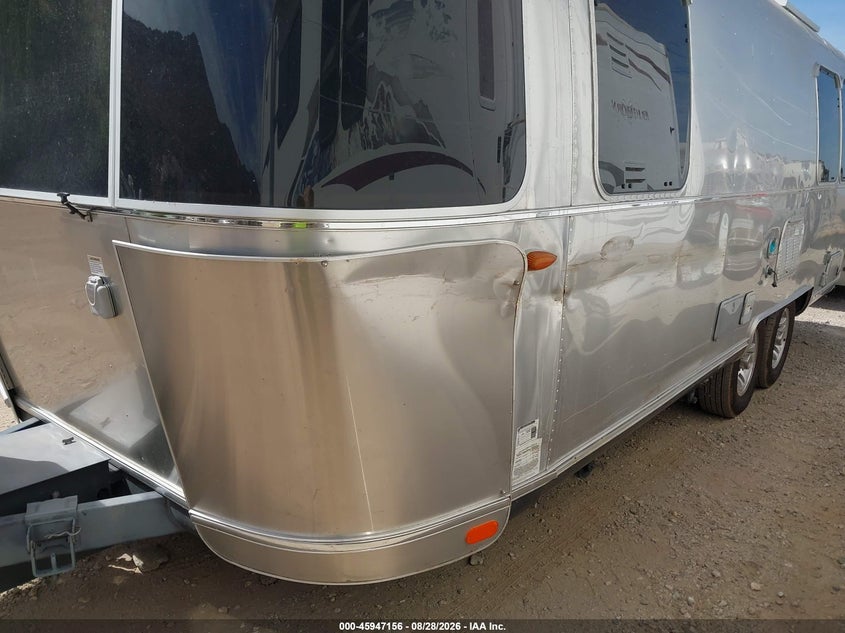 2016 AIRSTREAM OTHER auction photo 6