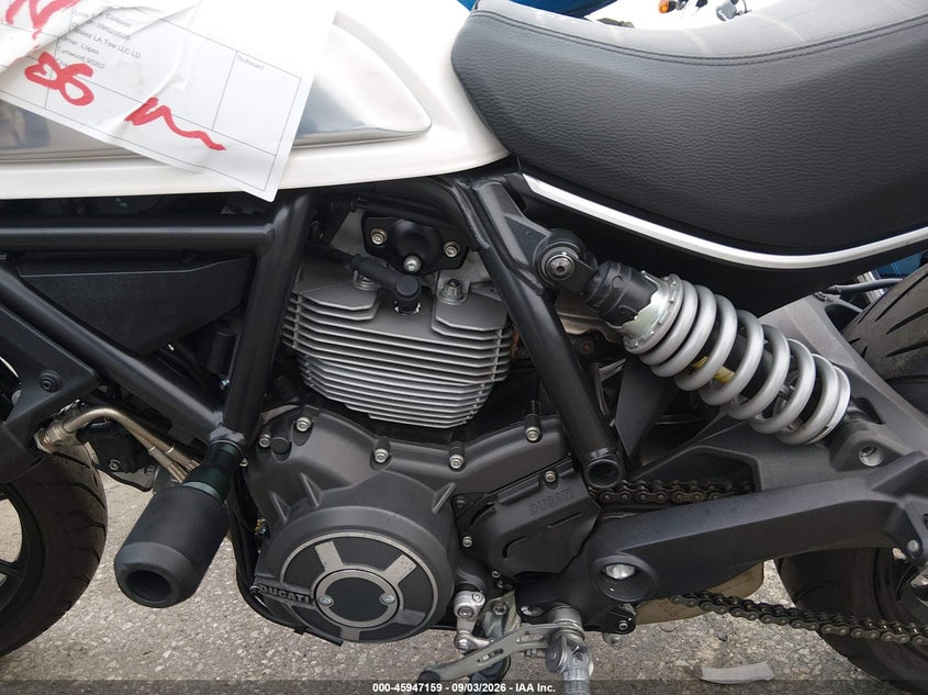 DUCATI SCRAMBLER 2015