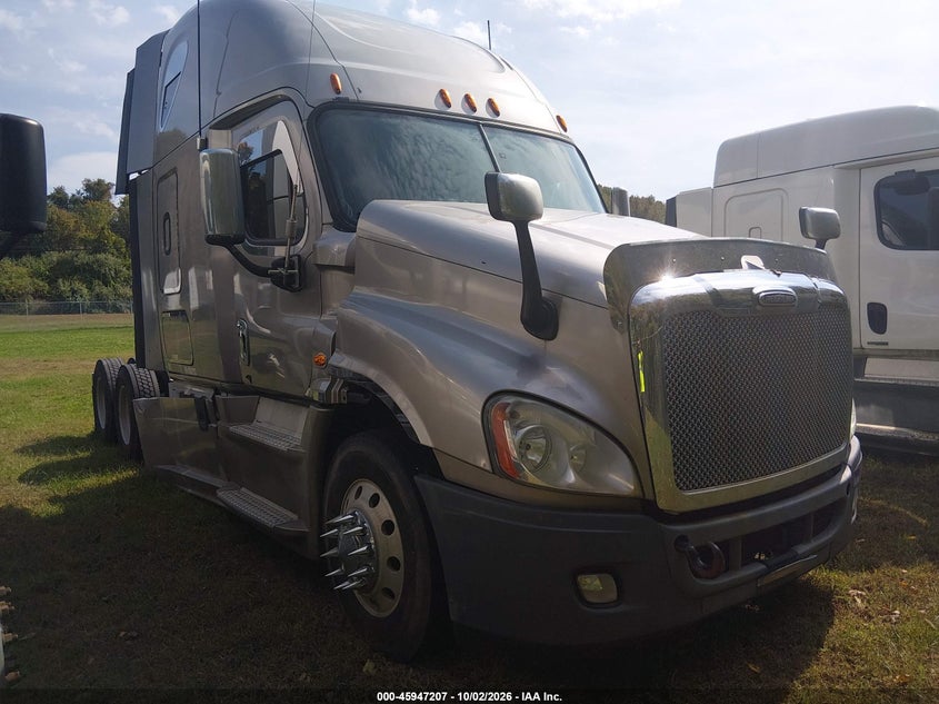 2013 FREIGHTLINER CASCADIA 125