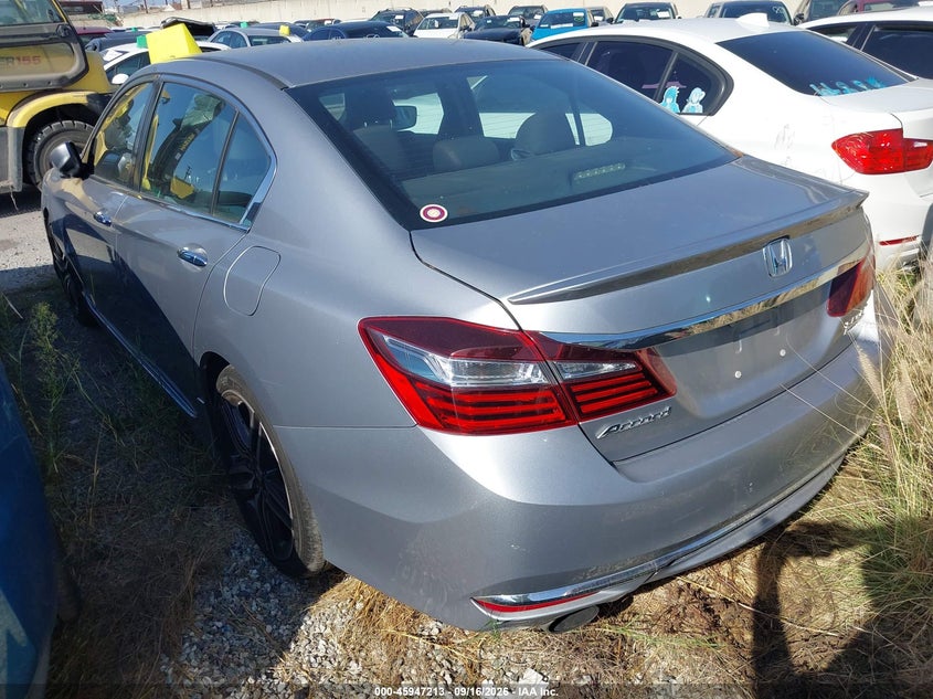2017 HONDA ACCORD auction photo 3