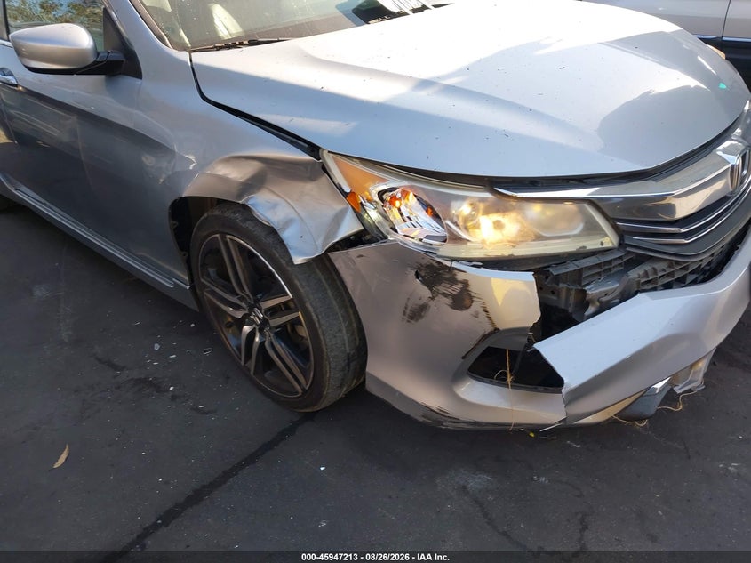 2017 HONDA ACCORD auction photo 6