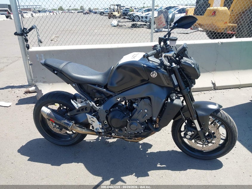 YAMAHA MT09 2022