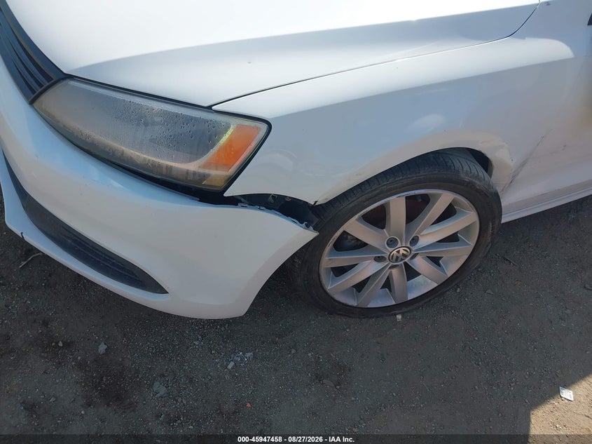 VOLKSWAGEN JETTA 2014 VIN 3VWB07AJ5EM310395