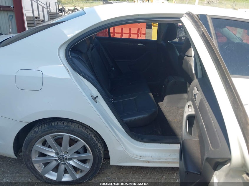 VOLKSWAGEN JETTA 2014 VIN 3VWB07AJ5EM310395