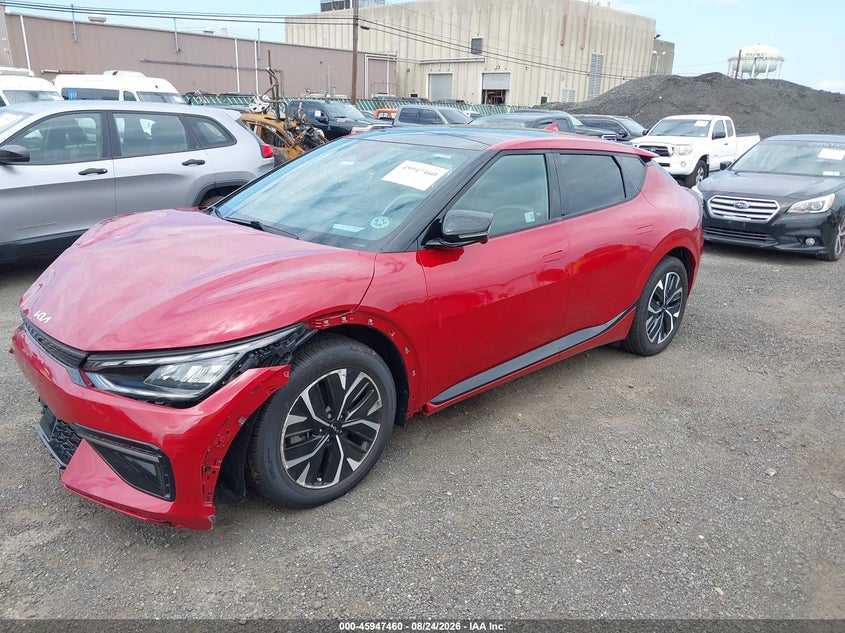 2022 KIA EV6 auction photo 2