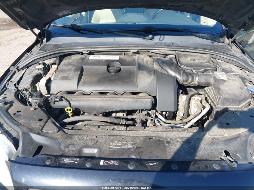 VOLVO XC70 2015 VIN YV4902NK9F1212036