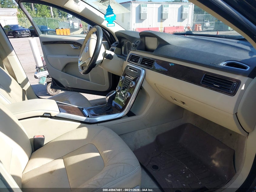 2015 VOLVO XC70 auction photo 5