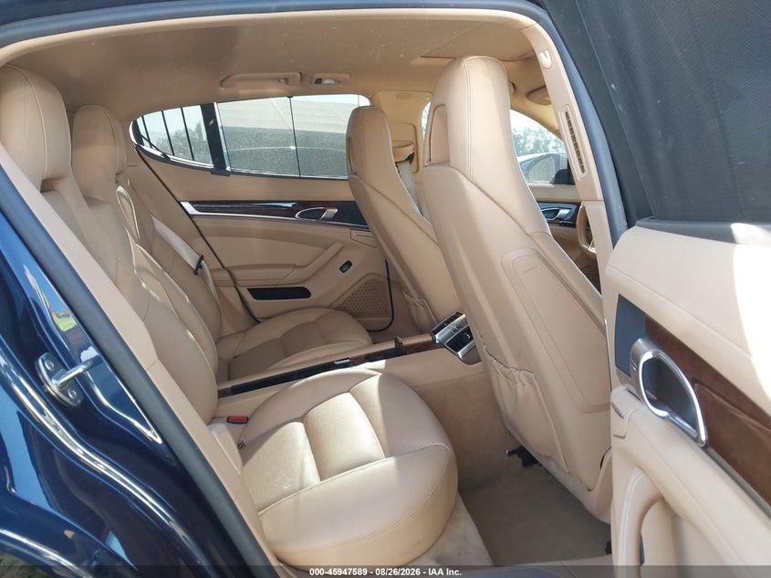 2013 PORSCHE PANAMERA HATCHBACK 3.6L V-6 DI, DOHC, VVT, 300HP