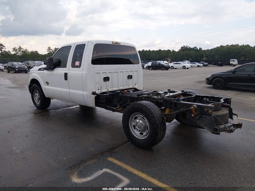 2013 FORD F-250 auction photo 3