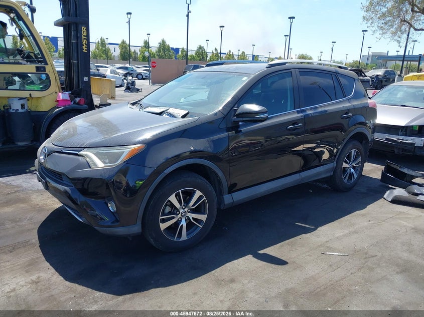 2016 Toyota RAV 4, Rear, IAAI, VIN 2T3WFREV6GW296102 — photo 2