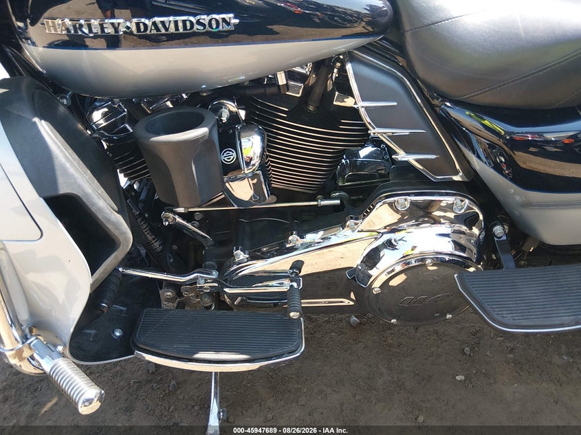 HARLEY-DAVIDSON FLHTK 2019
