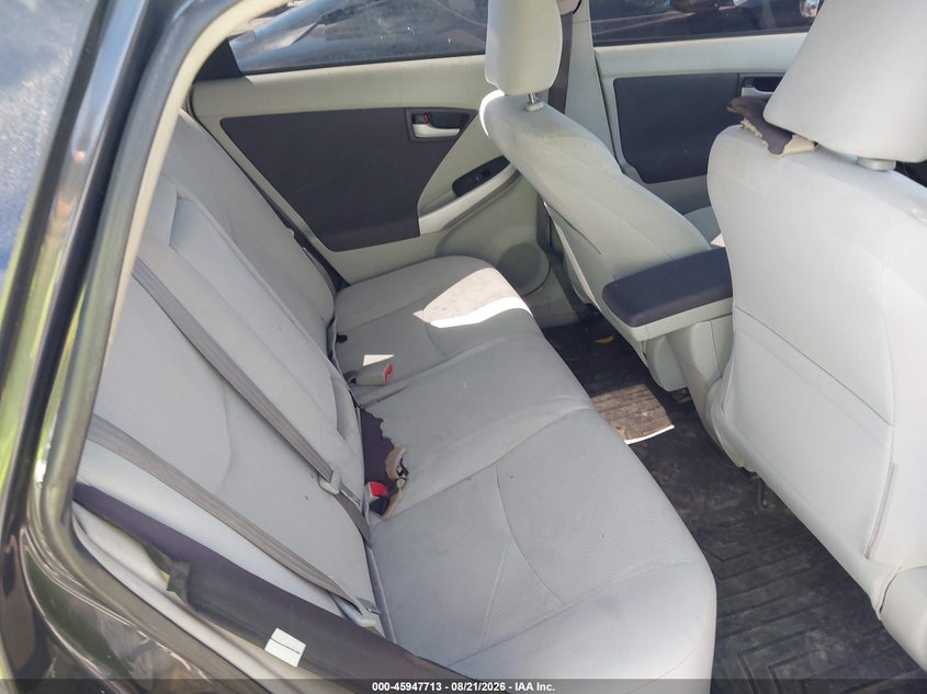 2011 TOYOTA PRIUS auction photo 8