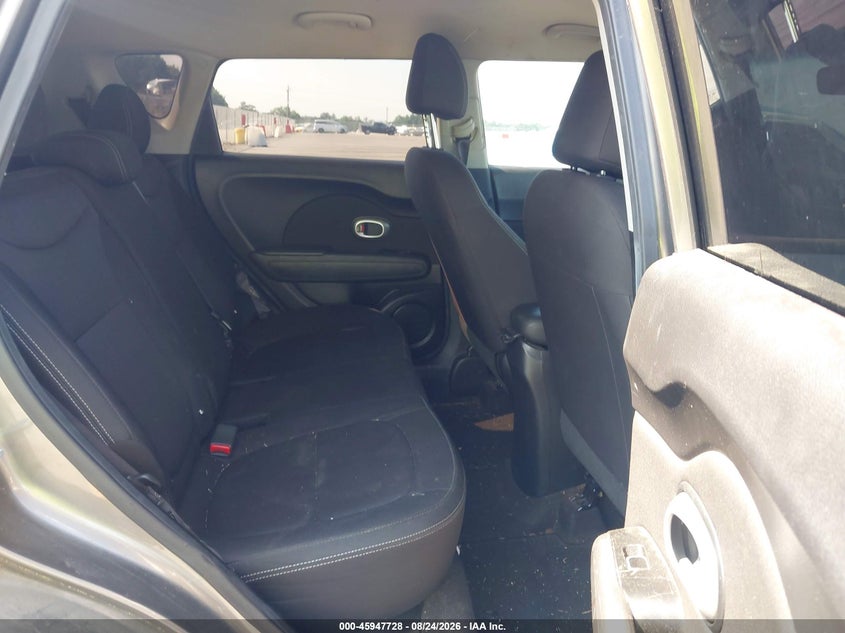 2019 KIA SOUL auction photo 8