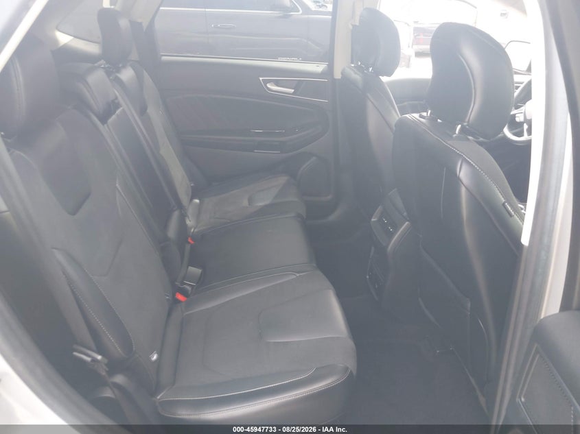 2017 FORD EDGE auction photo 8