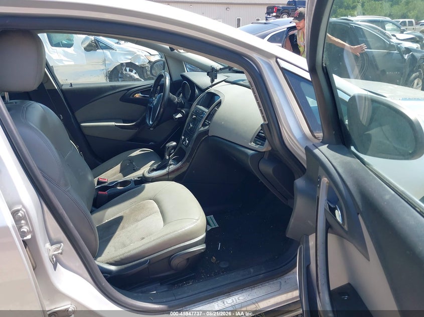 2014 BUICK VERANO auction photo 5