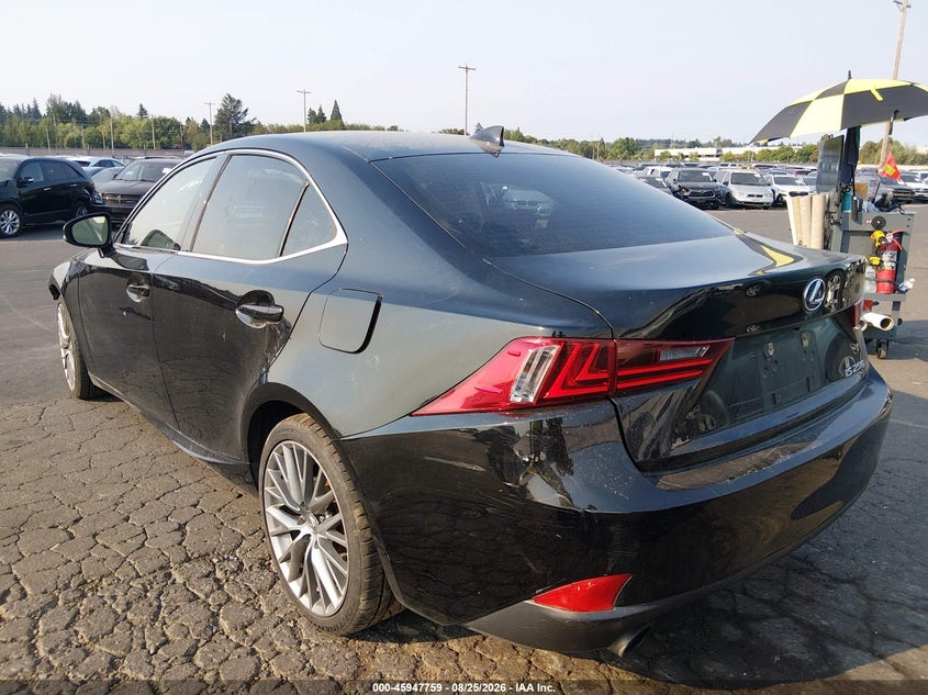 2015 LEXUS IS auction photo 3