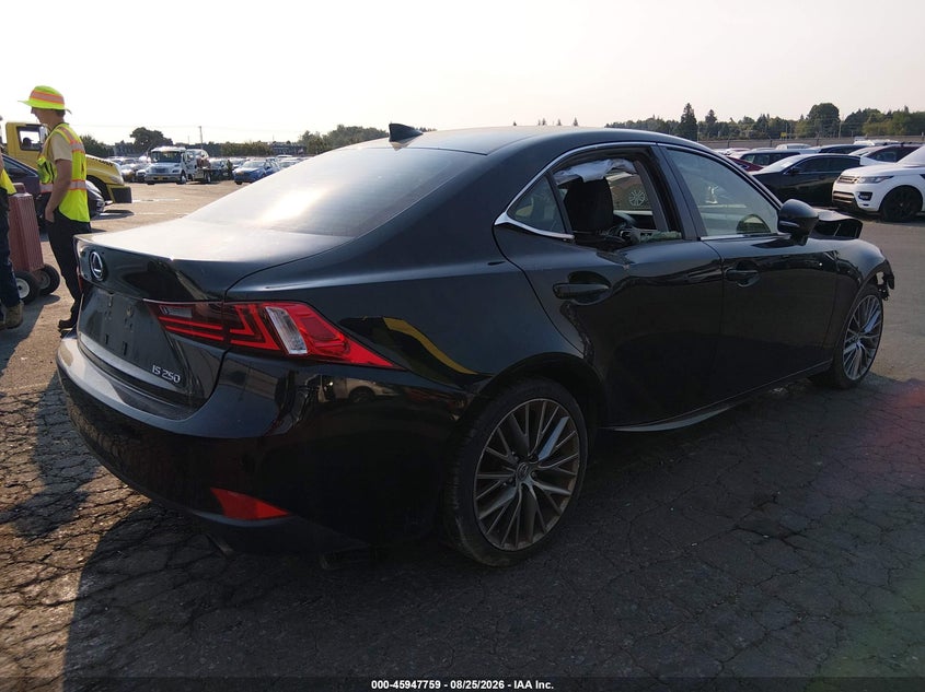 2015 LEXUS IS auction photo 4