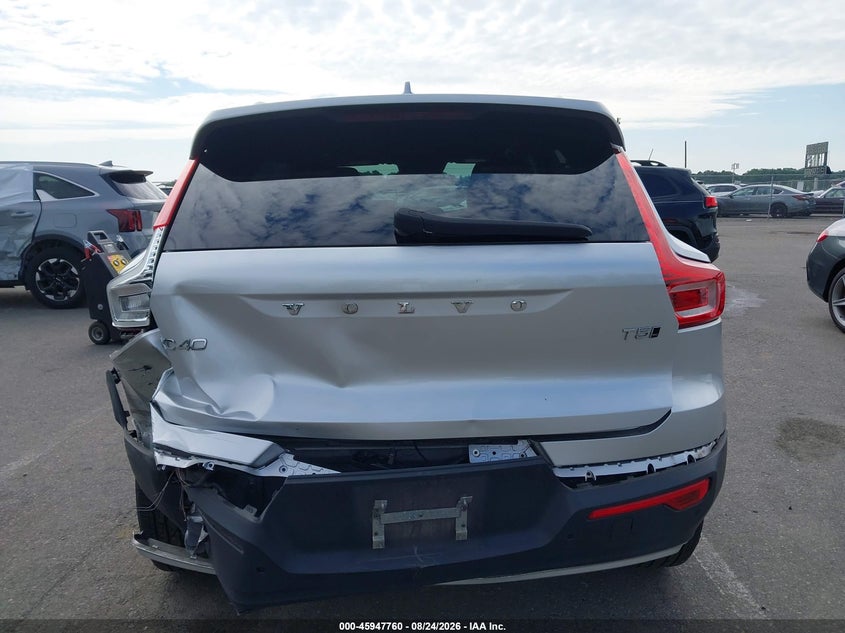 VOLVO XC40 2019 VIN YV4162XZ8K2006183