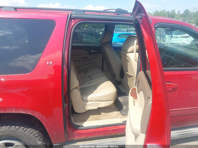 2012 CHEVROLET SUBURBAN auction photo 8