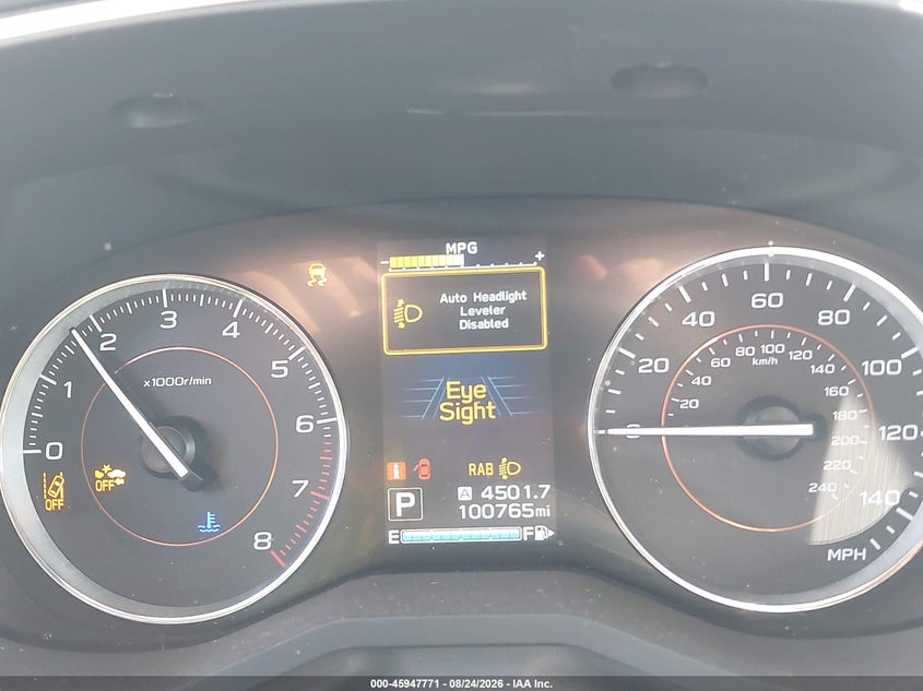 2019 SUBARU CROSSTREK auction photo 7
