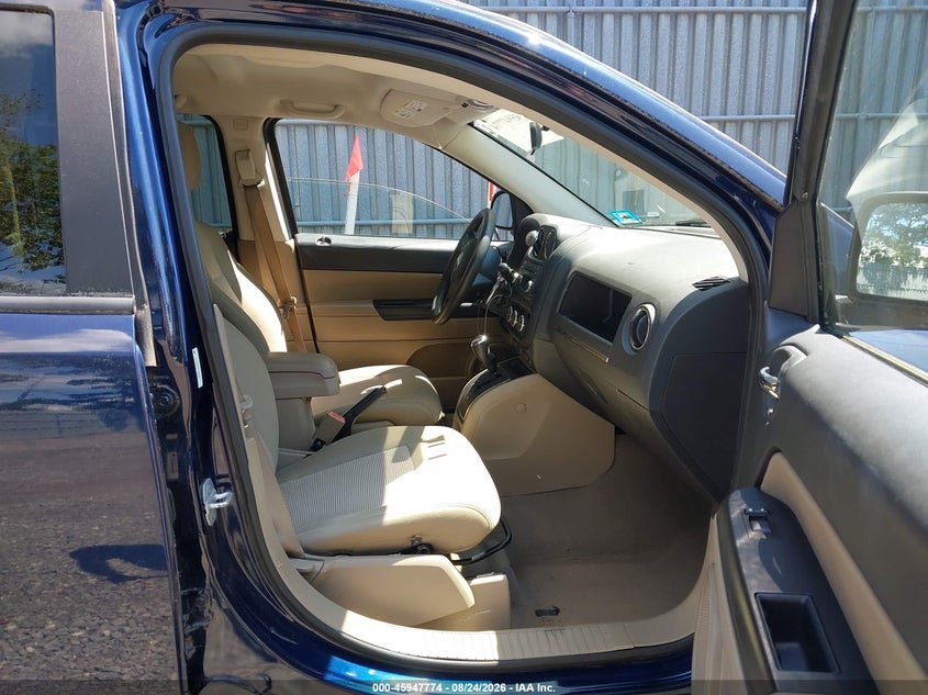2012 JEEP COMPASS auction photo 5