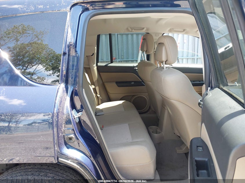 2012 JEEP COMPASS auction photo 8