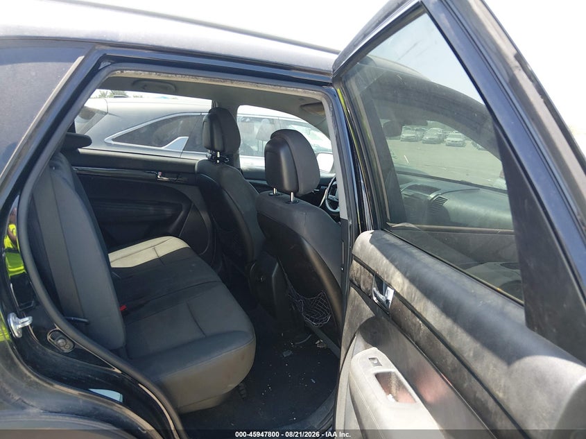 2013 KIA SORENTO auction photo 8