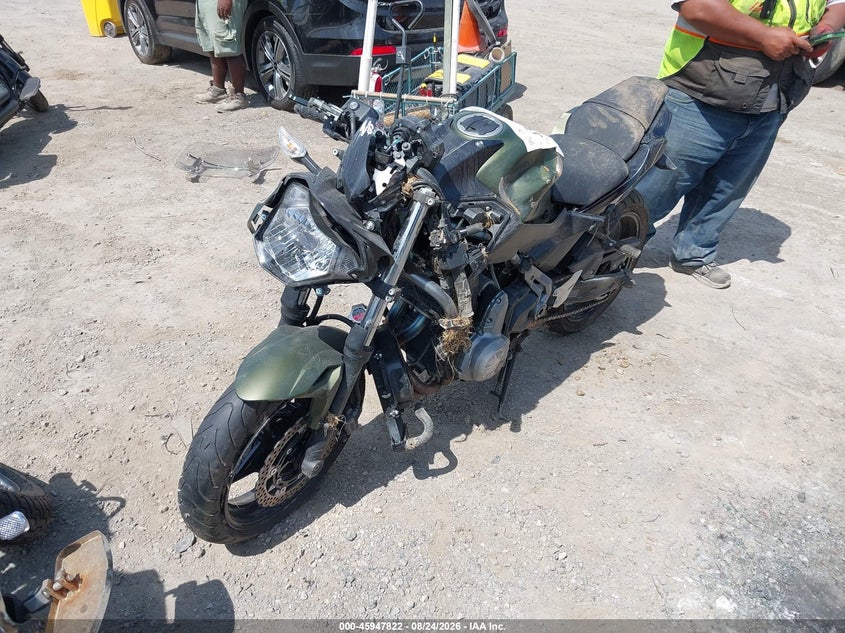 KAWASAKI ER650 2018