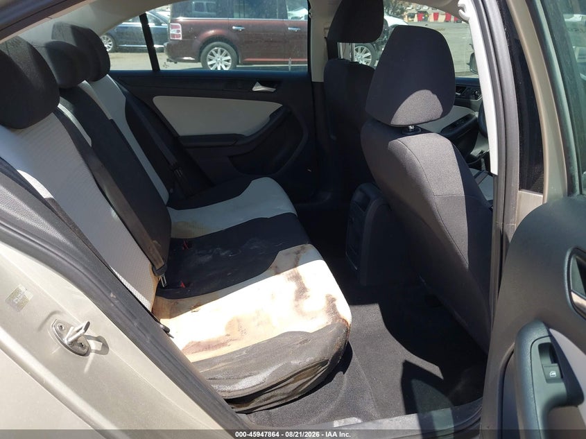2015 VOLKSWAGEN JETTA auction photo 8