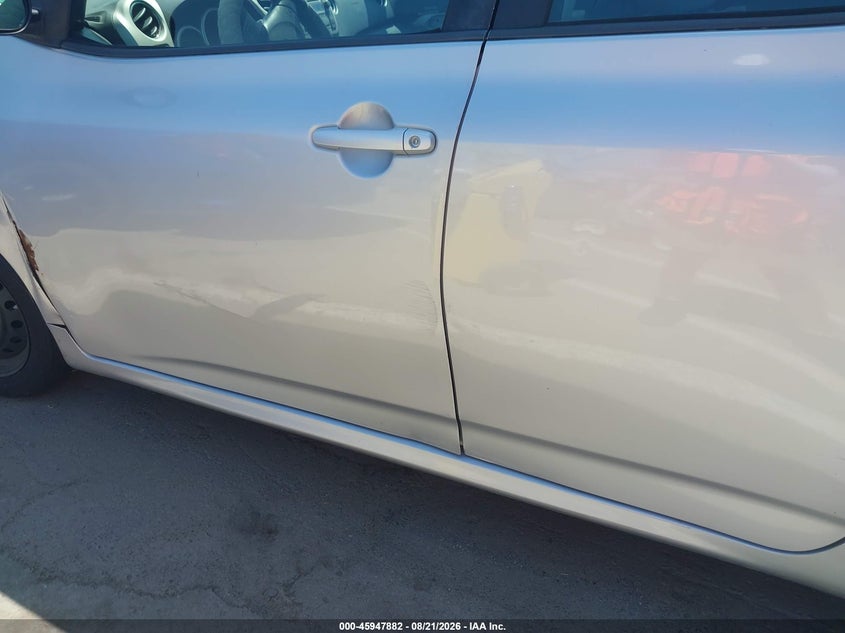 TOYOTA MATRIX 2010 VIN 2T1KE4EE2AC041050