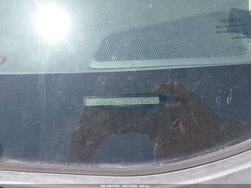 TOYOTA MATRIX 2010 VIN 2T1KE4EE2AC041050