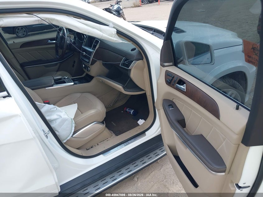 MERCEDES-BENZ GL 550 2015 VIN 4JGDF7DE5FA562800