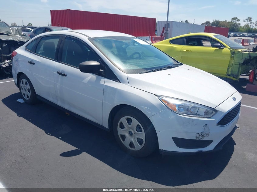 Vin: 1fadp3e21fl368399, lot: 46447066, ford focus s 2015 img_1