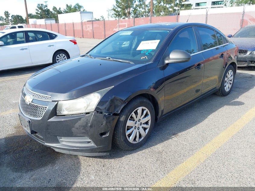 2011 CHEVROLET CRUZE auction photo 2