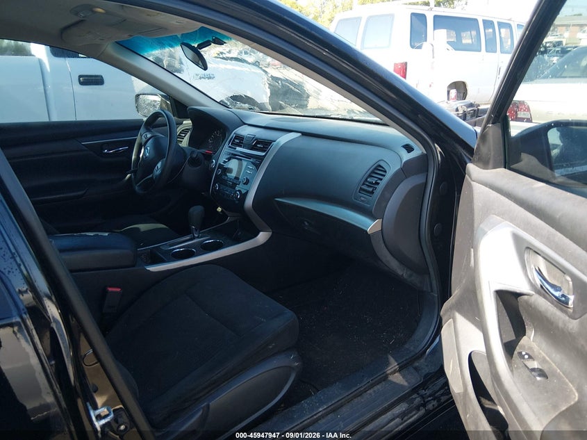 2015 NISSAN ALTIMA auction photo 5