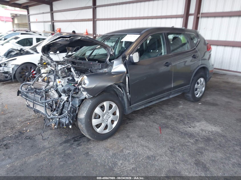 2018 NISSAN ROGUE auction photo 2