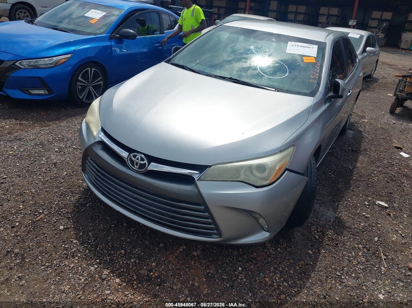 2017 TOYOTA CAMRY auction photo 2