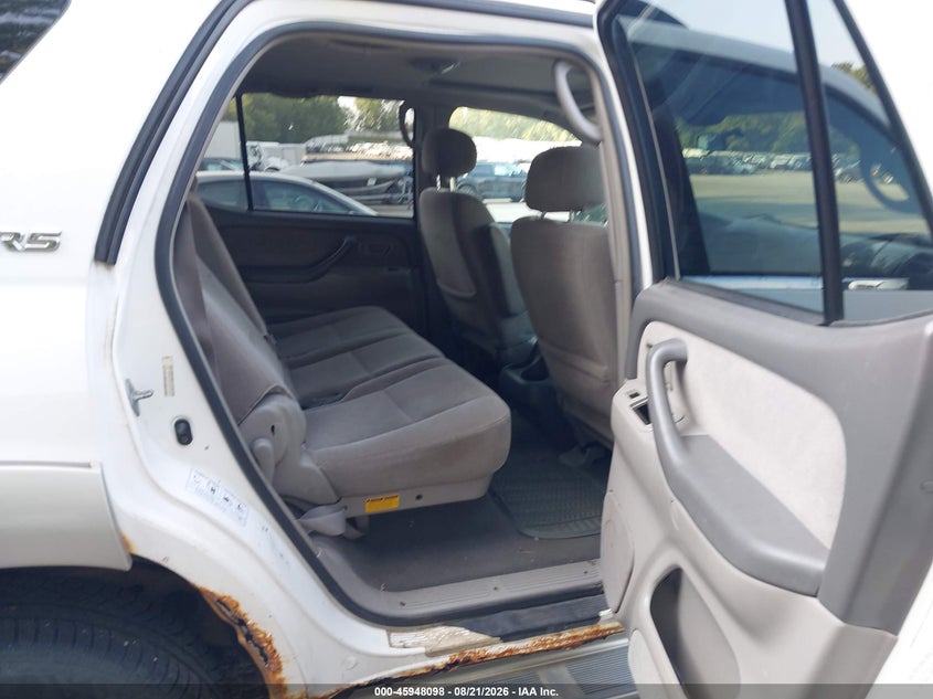 2004 TOYOTA SEQUOIA auction photo 8