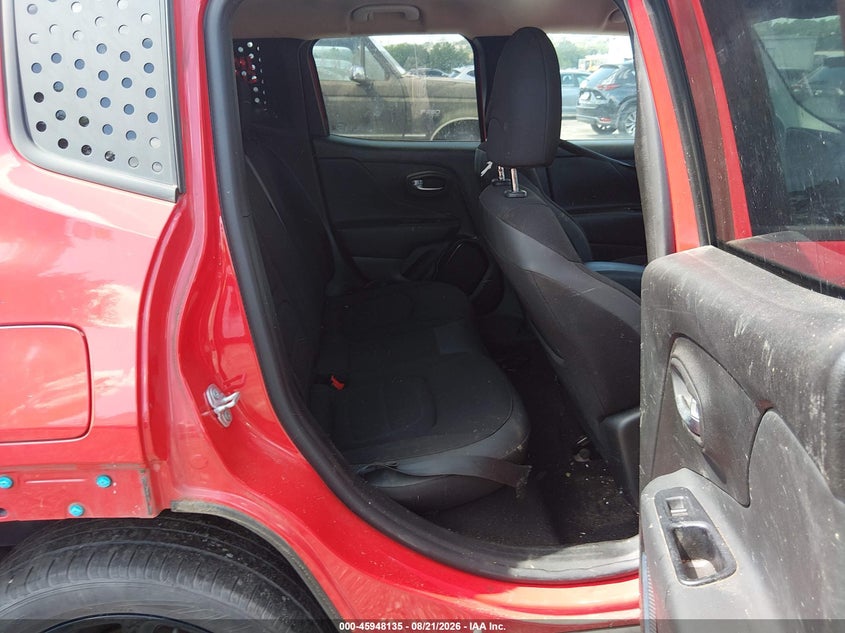 2017 JEEP RENEGADE auction photo 8