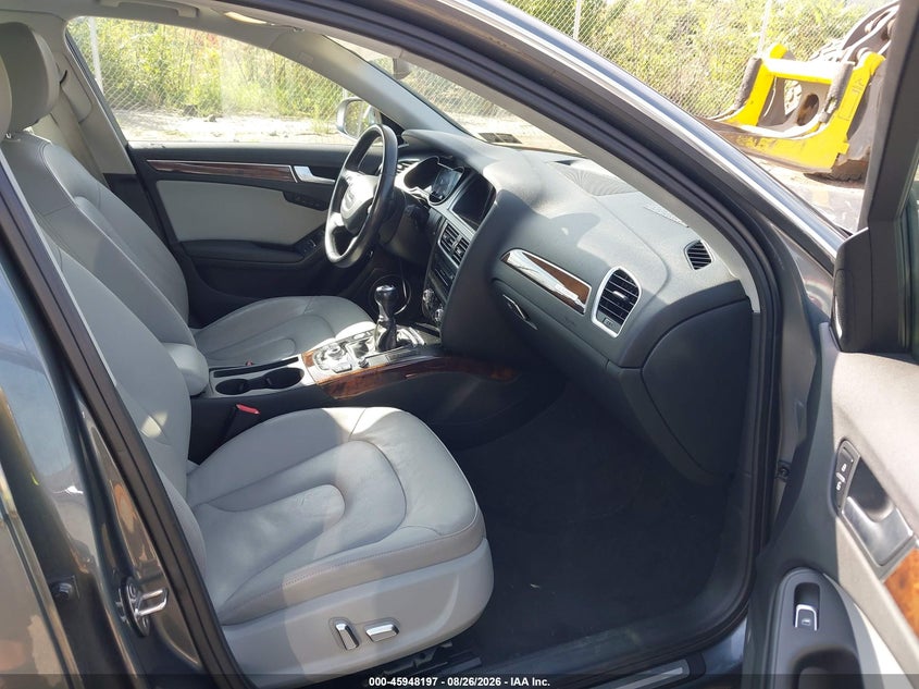 2014 AUDI A4 auction photo 5