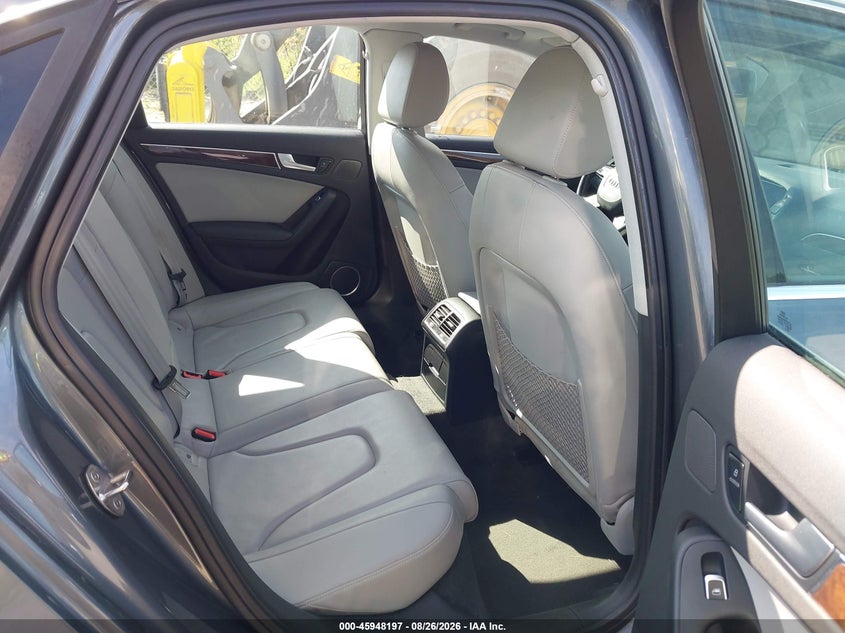 2014 AUDI A4 auction photo 8