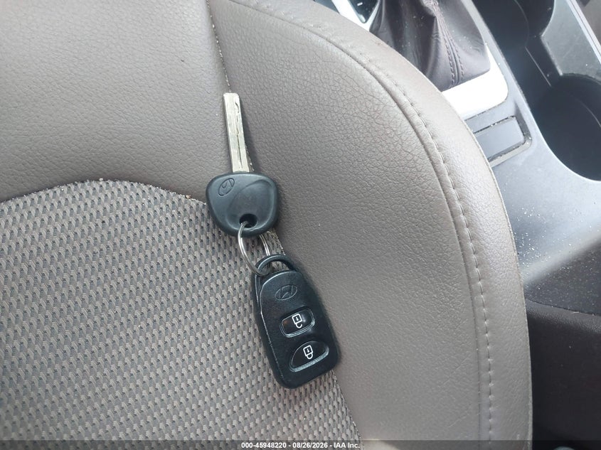 2014 HYUNDAI TUCSON SE · Фото 11