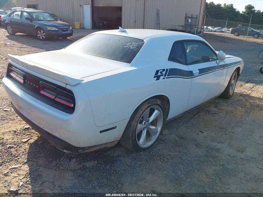 DODGE CHALLENGER 2015 VIN 2C3CDZBT4FH873580